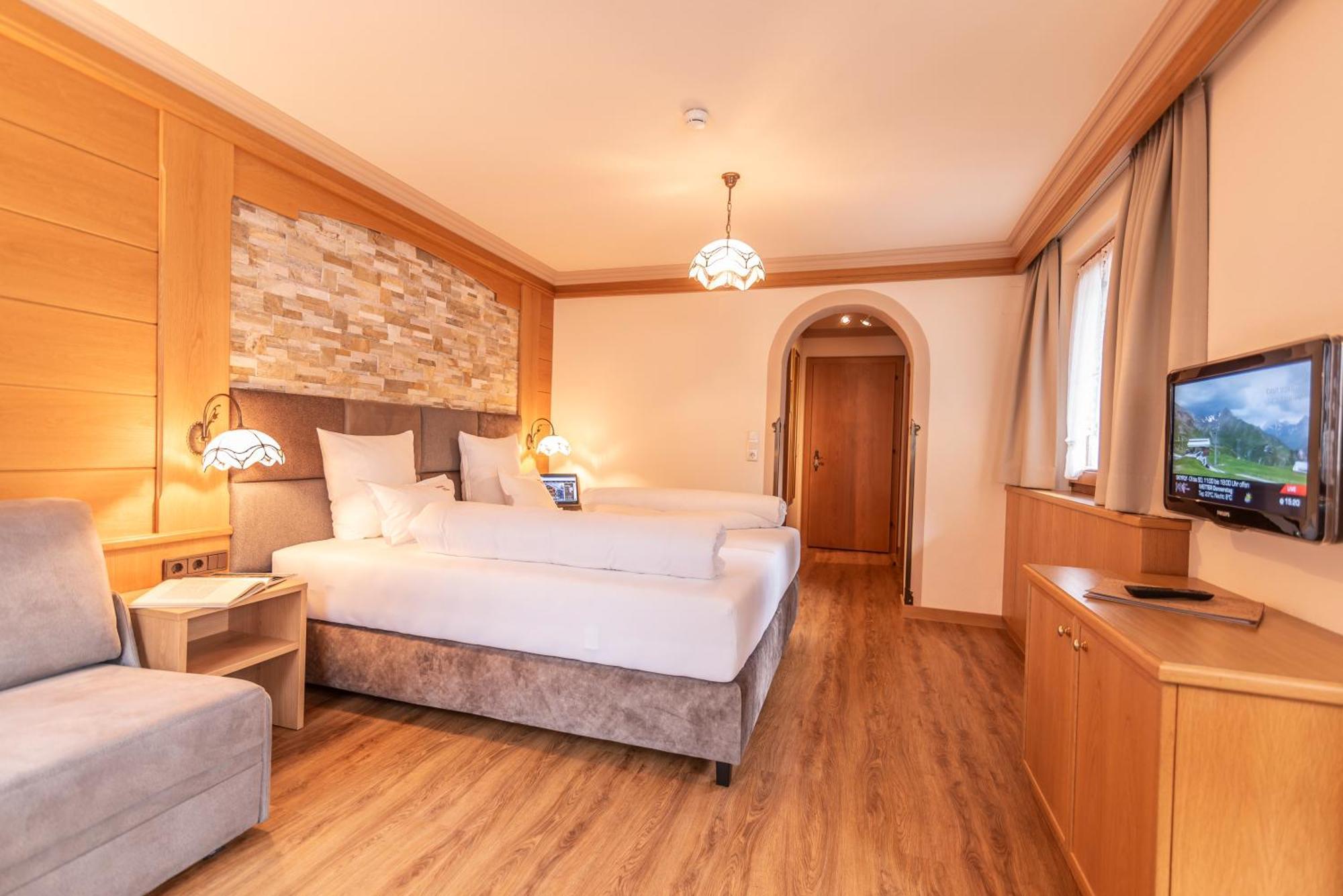 Hotel Garni Apart Tina Ischgl Exterior foto
