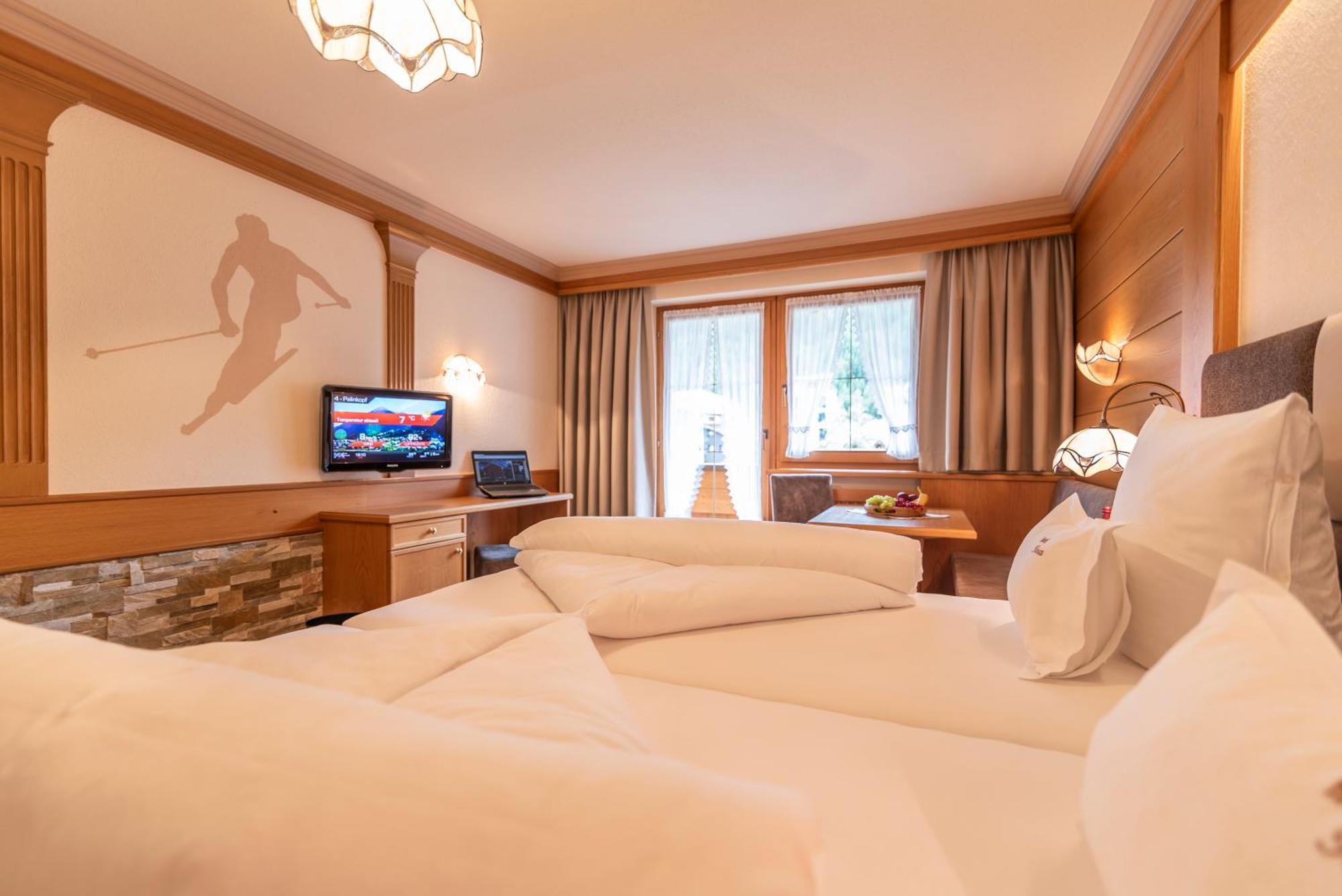 Hotel Garni Apart Tina Ischgl Exterior foto
